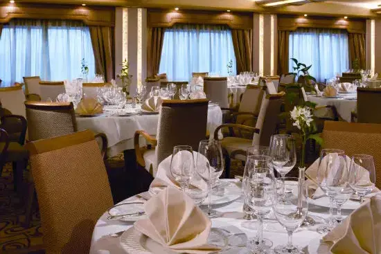 THE RESTAURANT.webp