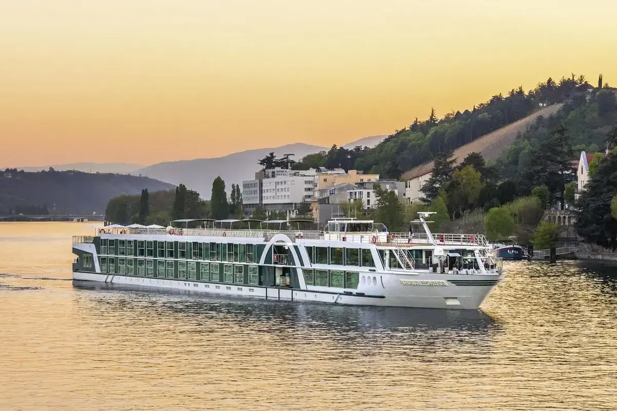 MS Amadeus Provence