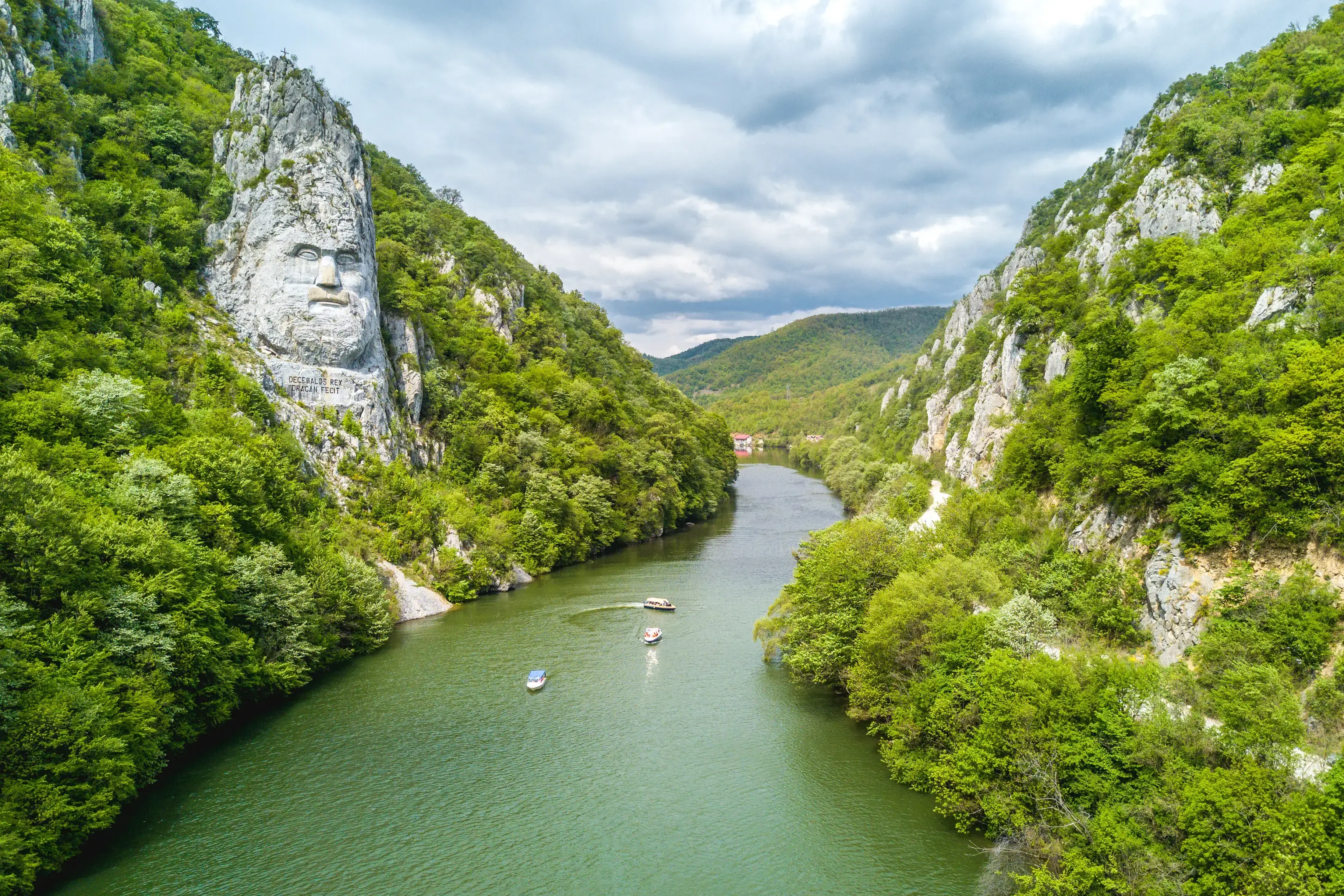 Lueftner_Cruises_Amadeus_Romania_Iron_Gates__c_AdobeStock_145579089.webp