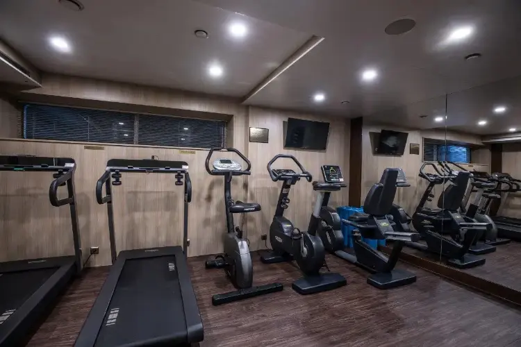 BW gym-5174.webp