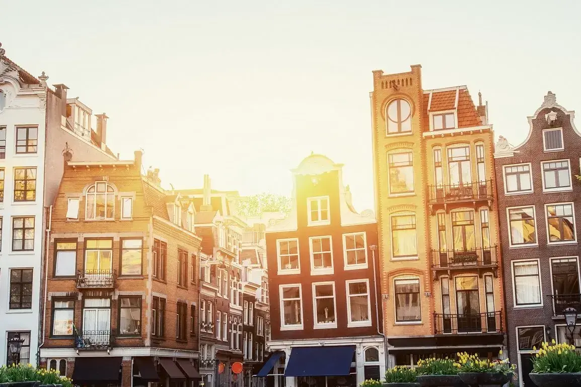 csm_RN_DLX_AMSTERDAM_CITY_01_sRGB_150PRZ_2c62379b14.webp