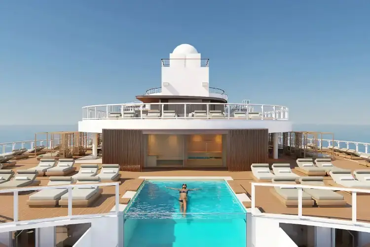 M110_1920x850-H13-Haven-Sundeck-Lifestyle_final-min.webp