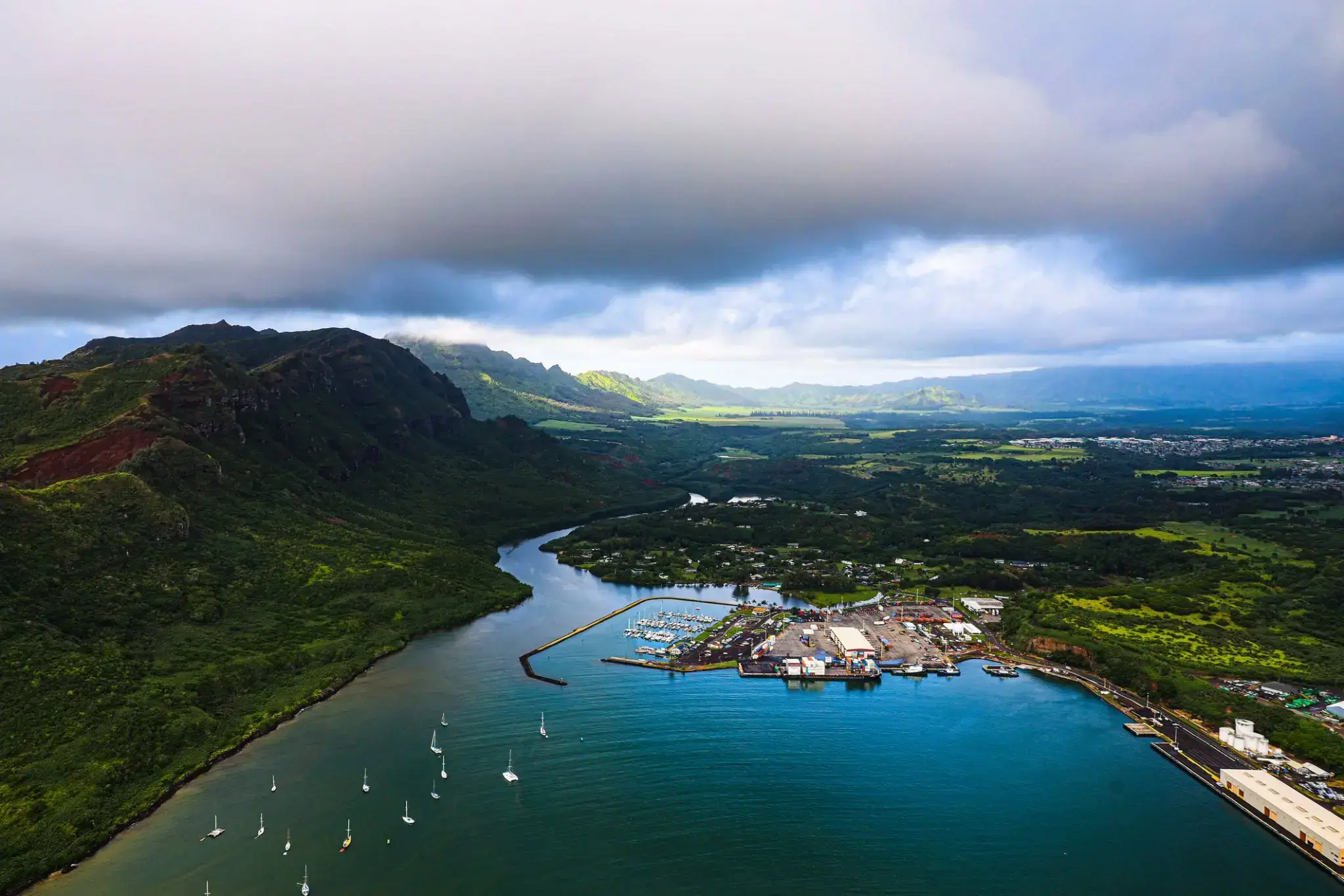 34826_Nawiliwili, oh. Kauai.webp