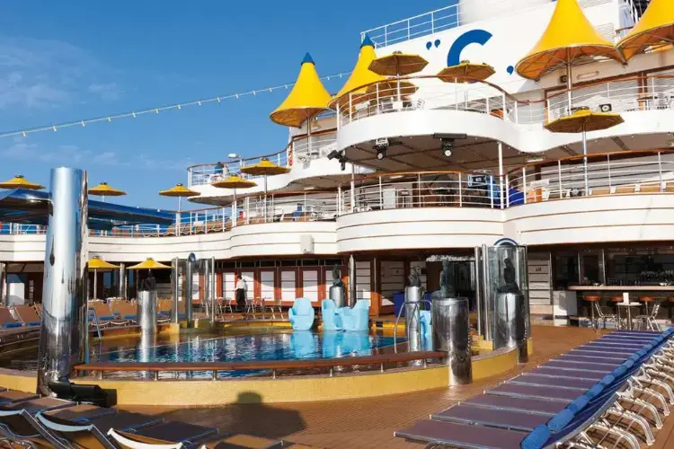 lido-di-porpora-costa-favolosa-lg.webp