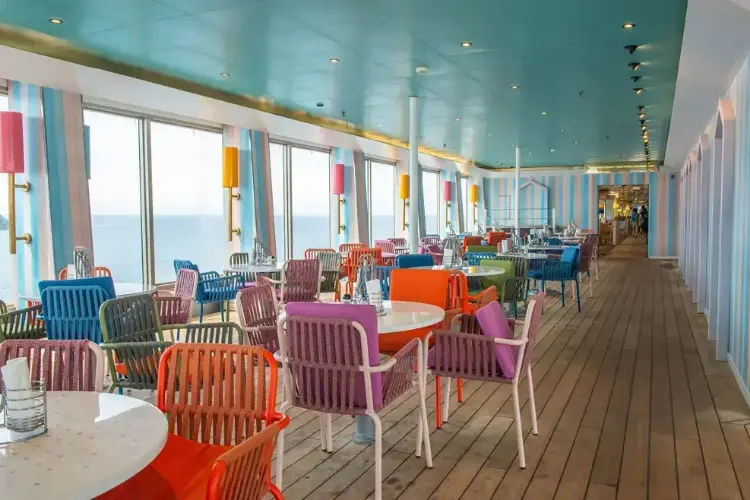 gelateria_bar_amarillo2.webp