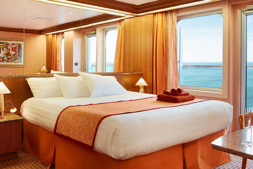 1 costa_pacifica_s.JPG