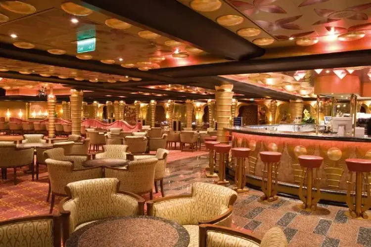 11-serena grandbar.webp