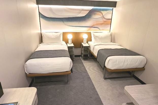 3 NCL_AQ_Innenkabine.JPG