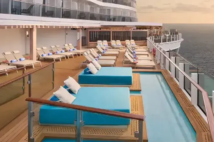 Ocean_Boulevard.webp