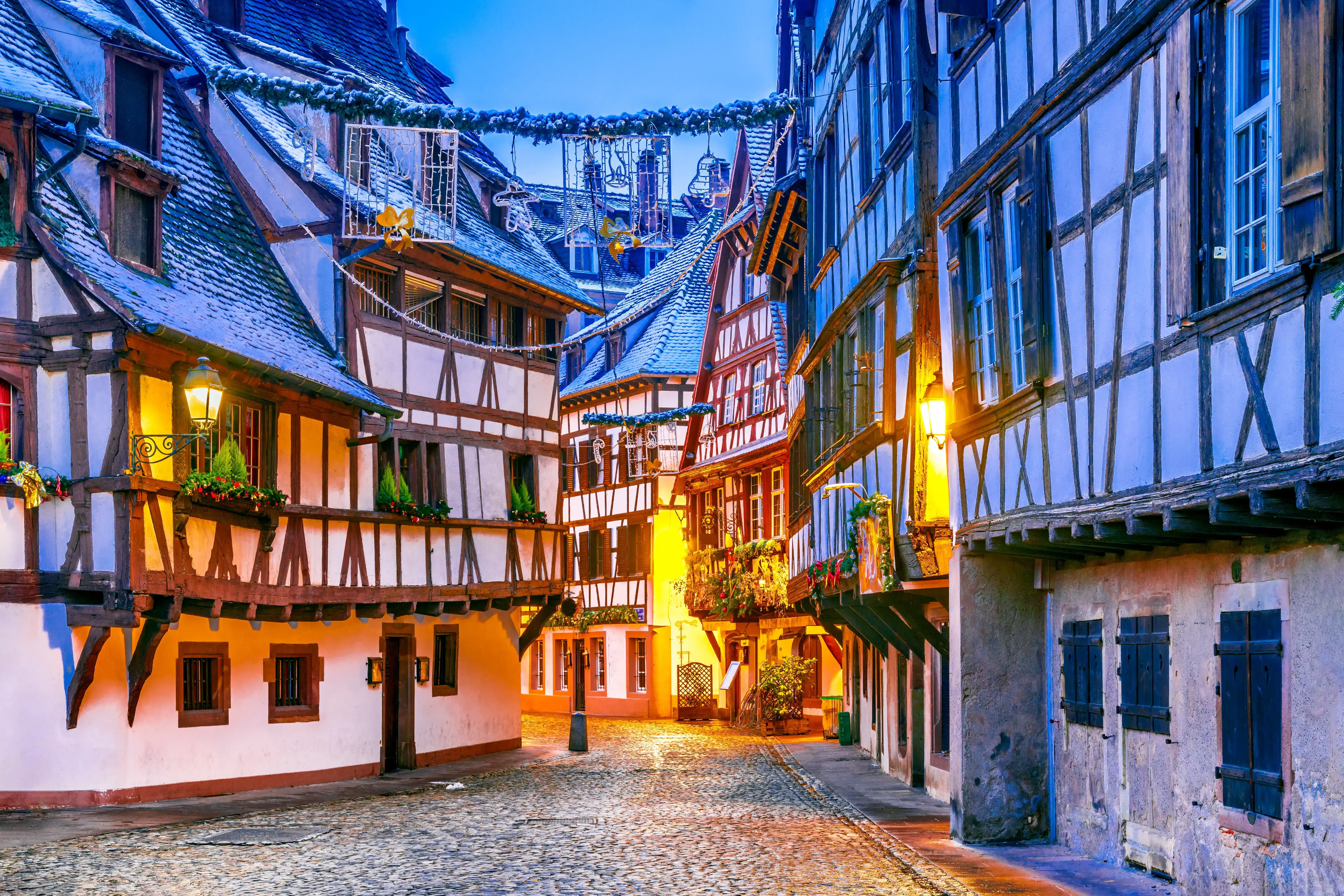 strasbourg-adobestock-231630915.webp