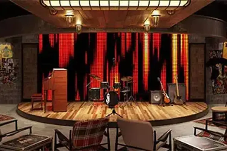 norwegian-aqua-bar.webp