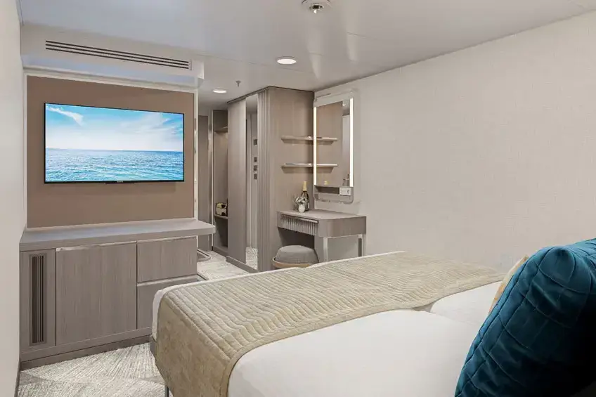 ncl_viva_Inside_2.webp