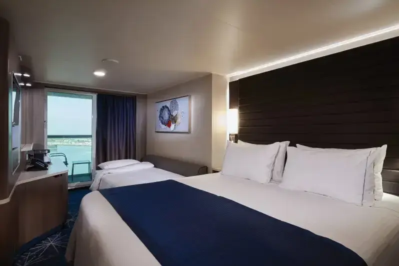 -ncl_Bliss_Balcony_Cabin.webp
