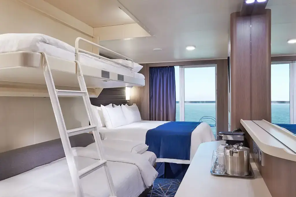 norwegian_encore_m4_mega.webp