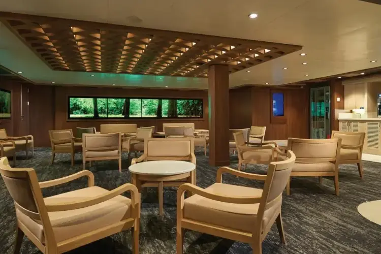 ncl_bliss_studio-lounge.webp