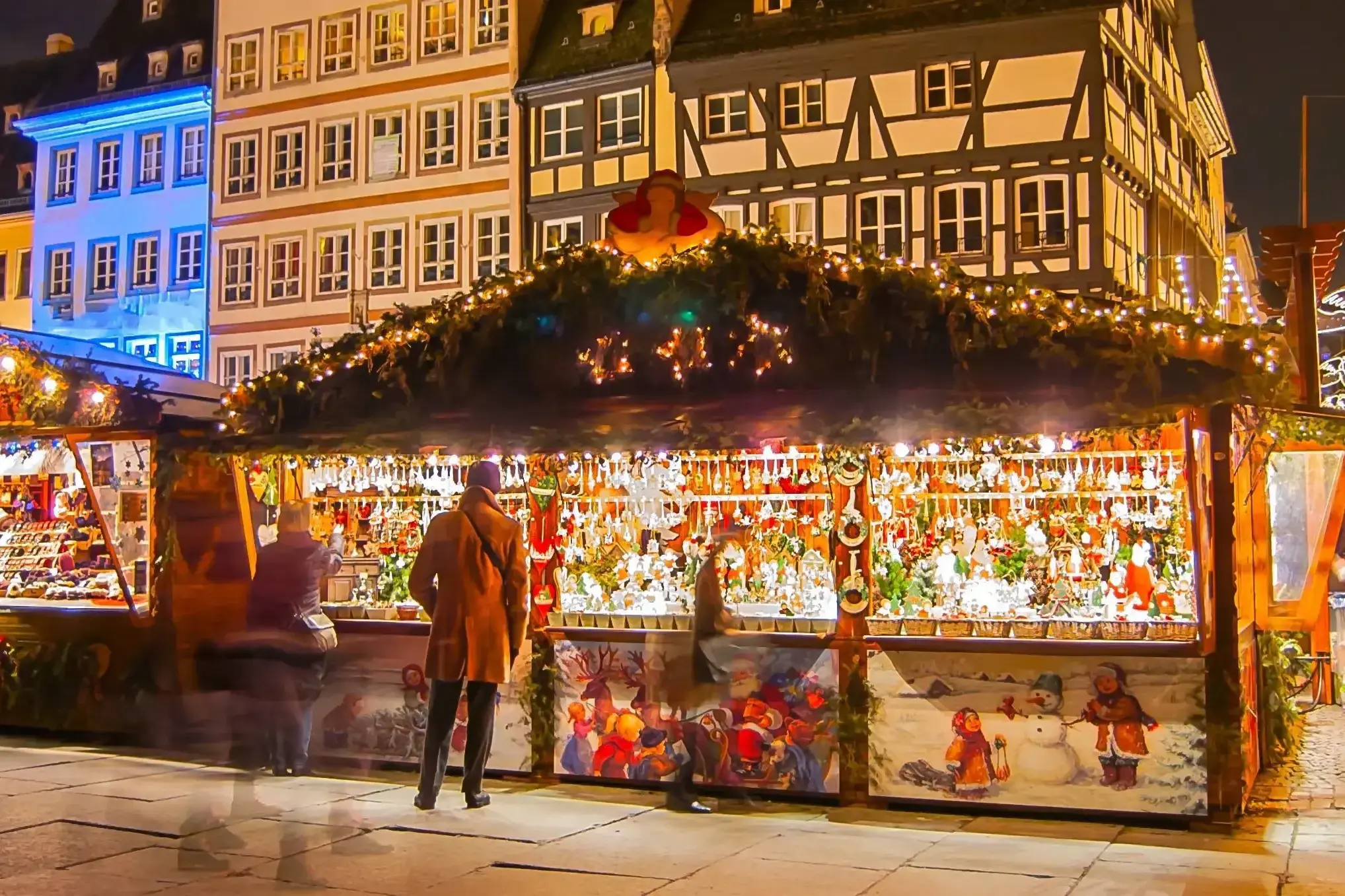Lueftner_Cruises_Amadeus_Rhine_Winter_France_Strasbourg__c_AdobeStock_118928439.webp