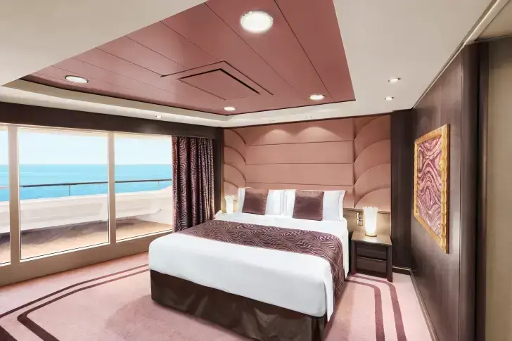 MSC25041580MSC  Divina MSC Yacht Club Executive & Family Suite (YC2).webp