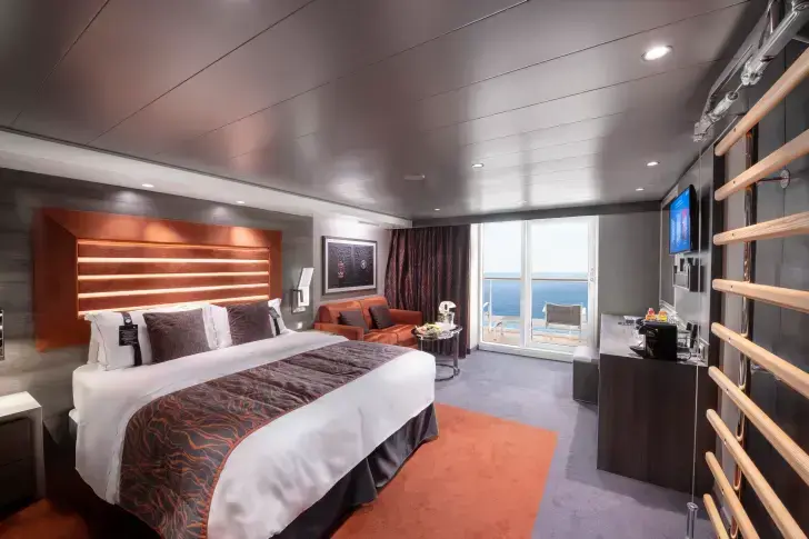 MSC18017741MSC Meraviglia, MSC Yacht Club Deluxe Suite (YC1).webp