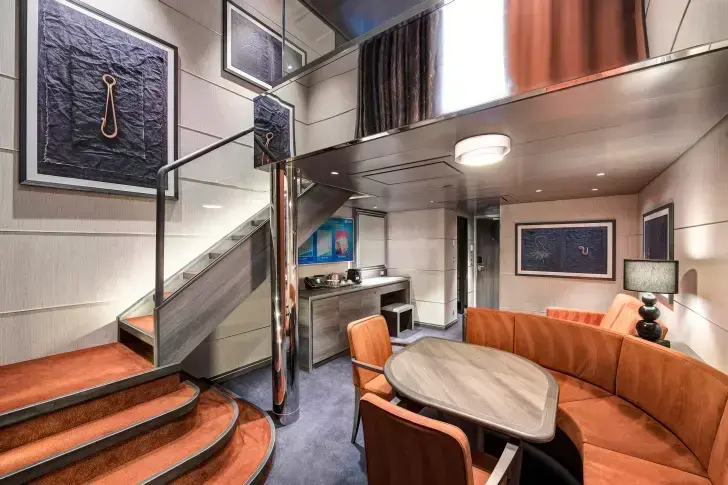 MSC17011221MSC Meraviglia, MSC Yacht Club Duplex Suite with whirlpool bath (YJD).webp