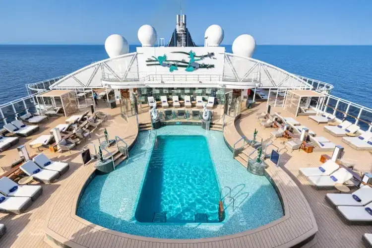 MSC21007215MSC Seashore, MSC Yacht Club Sundeck & Pool.webp
