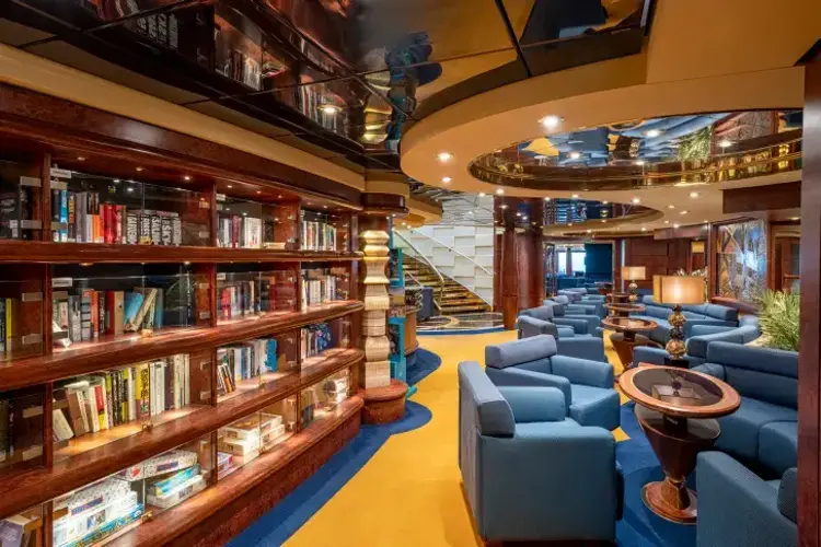 MSC25042585MSC Splendida, MSC Yacht Club - Concierge Area, Library.webp
