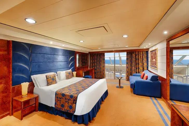 MSC25042680MSC Splendida, MSC Yacht Club Deluxe Suite for guests with disabilities or reduced mobility (YC1).webp
