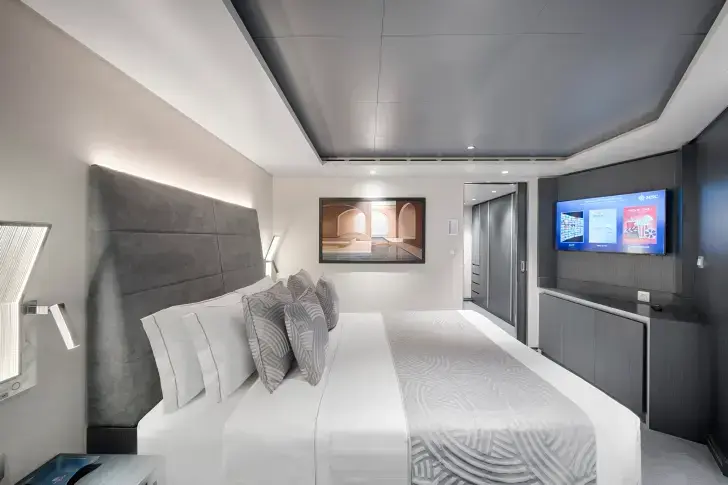 MSC25042099MSC World America, MSC Yacht Club Royal Suite (YC3).webp