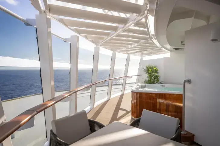 MSC25042108MSC World America, MSC Yacht Club Royal Suite (YC3).webp