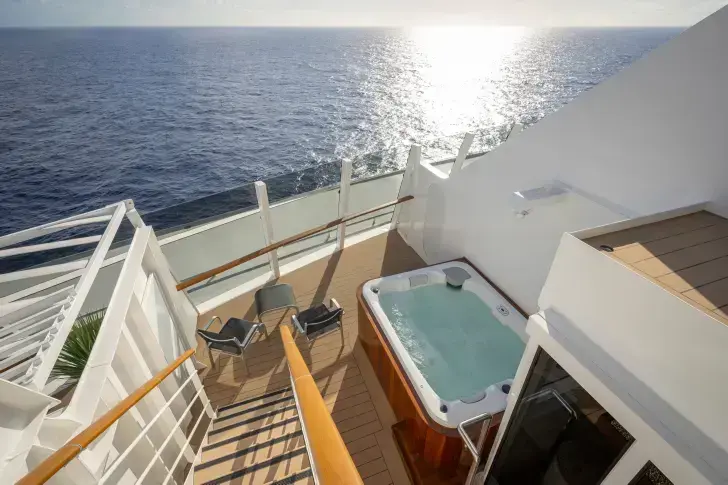 MSC25042098MSC World America, MSC Yacht Club Duplex Suite with Whirlpool Bath (YJD).webp