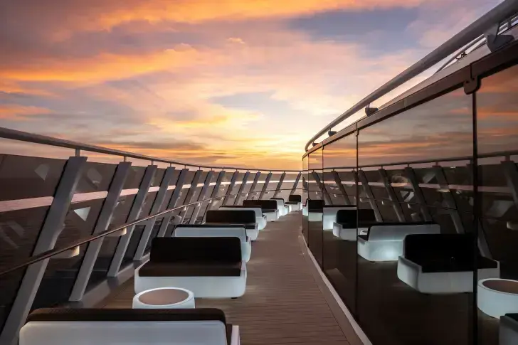 MSC25037863MSC World Asia, Top Sail Lounge.webp