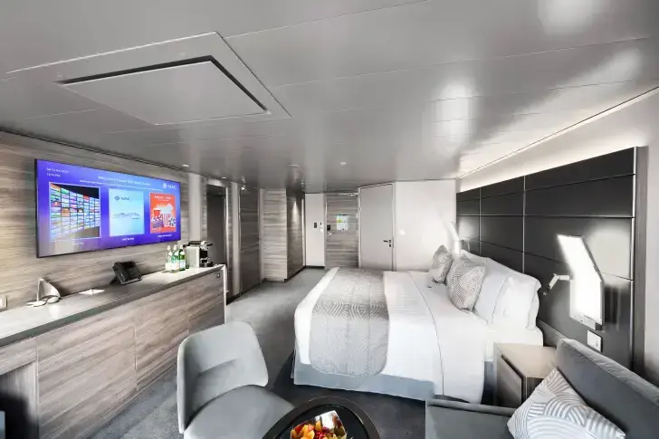 MSC25038068MSC World Asia, MSC Yacht Club Deluxe Suite (YC1).webp