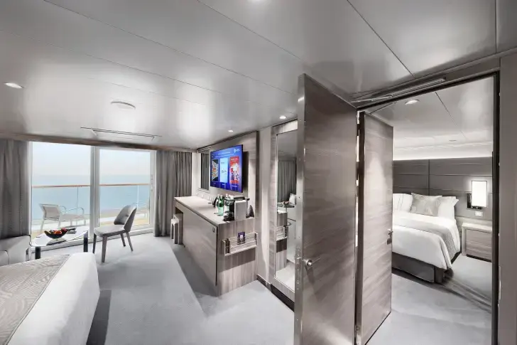 MSC23015140MSC World Europa, MSC Yacht Club Deluxe Suite (YC1).webp