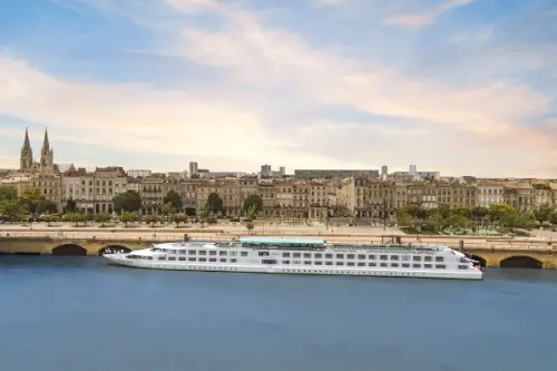 MS Cyrano de Bergerac