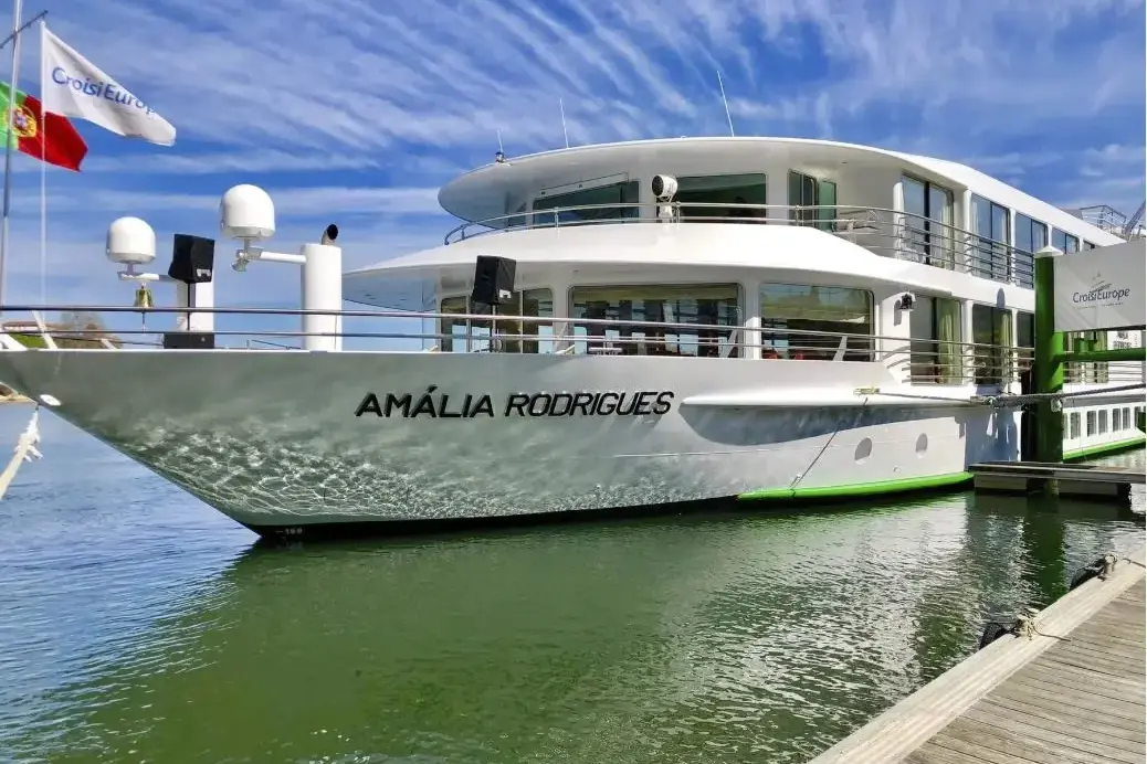 MS Amalia Rodrigues 3.webp