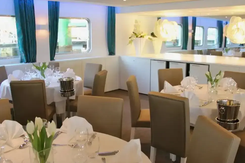 Gil Eanes Restaurant 3.webp