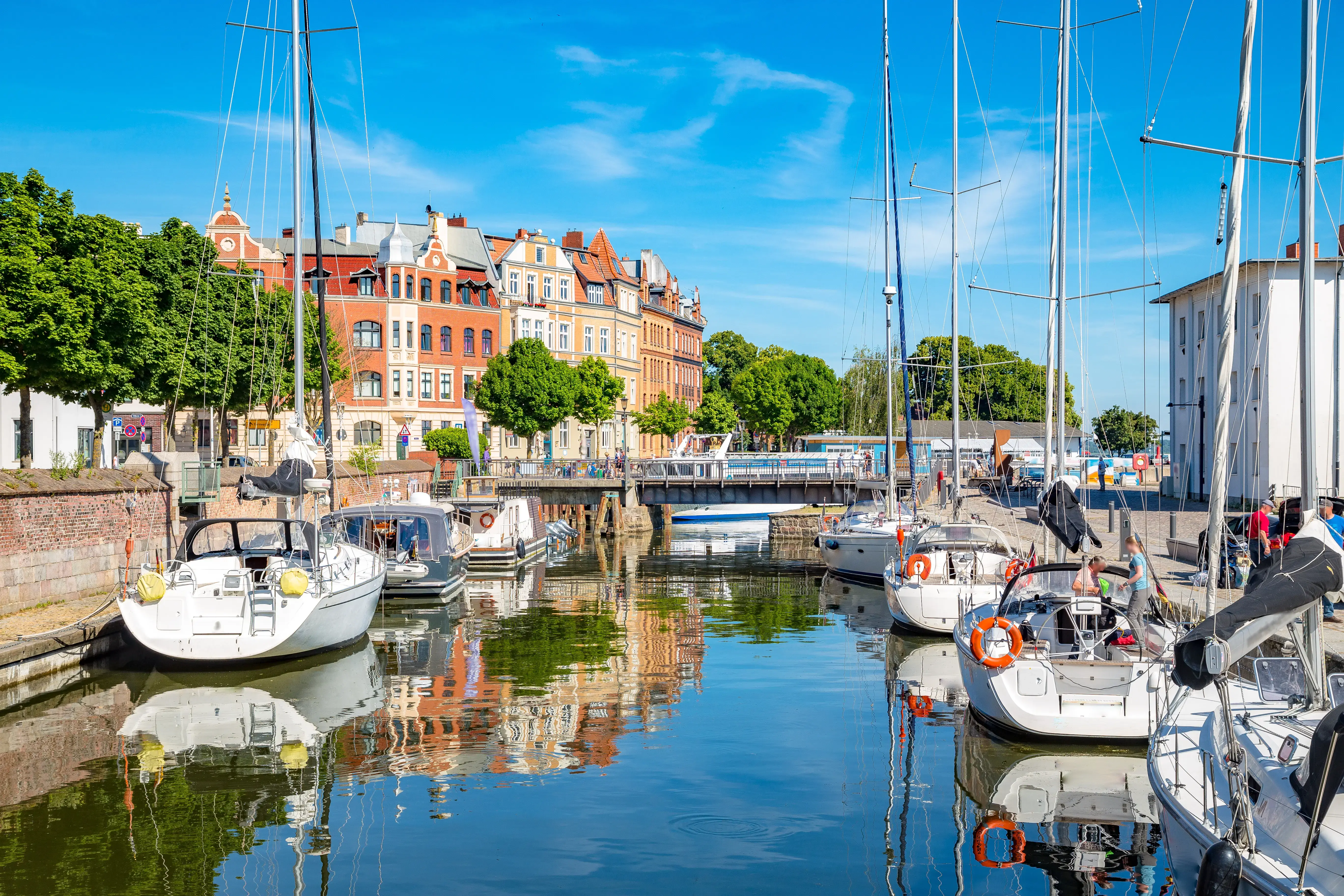 stralsund-adobestock-228175980.webp