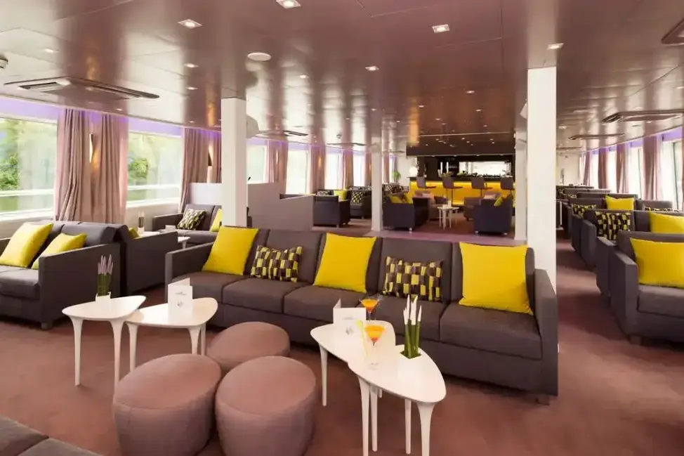 MS Douce France Salon Bar 5.webp