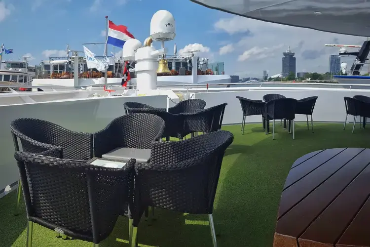 ms-gerard-schmitter-terrasse.webp
