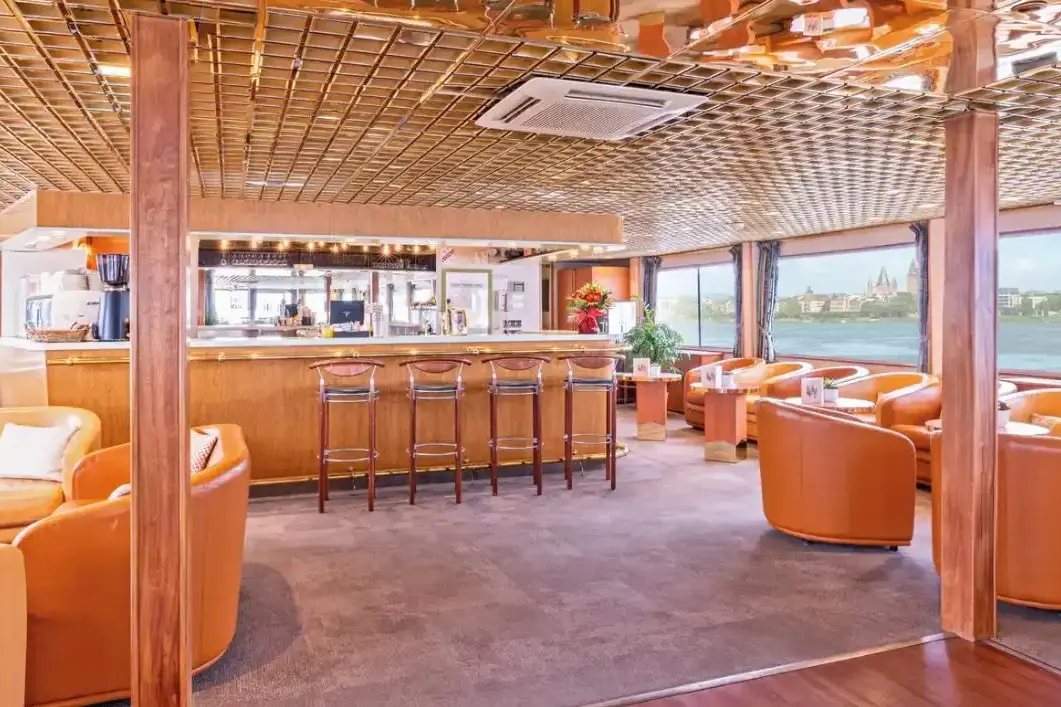 MS Modiglian Bar 6.webp
