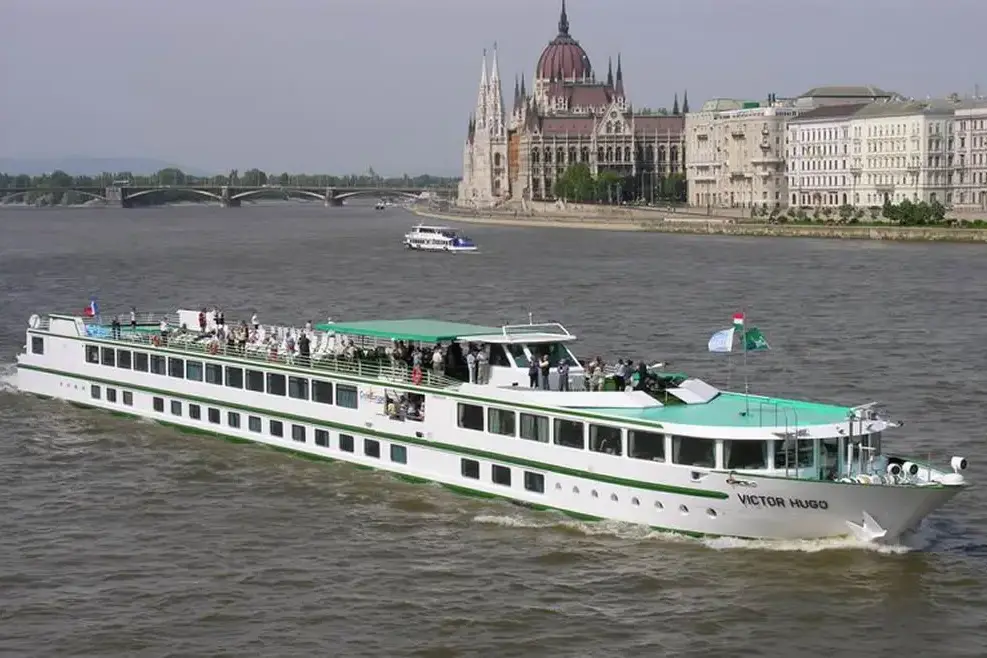 MS Victor Hugo 8.webp