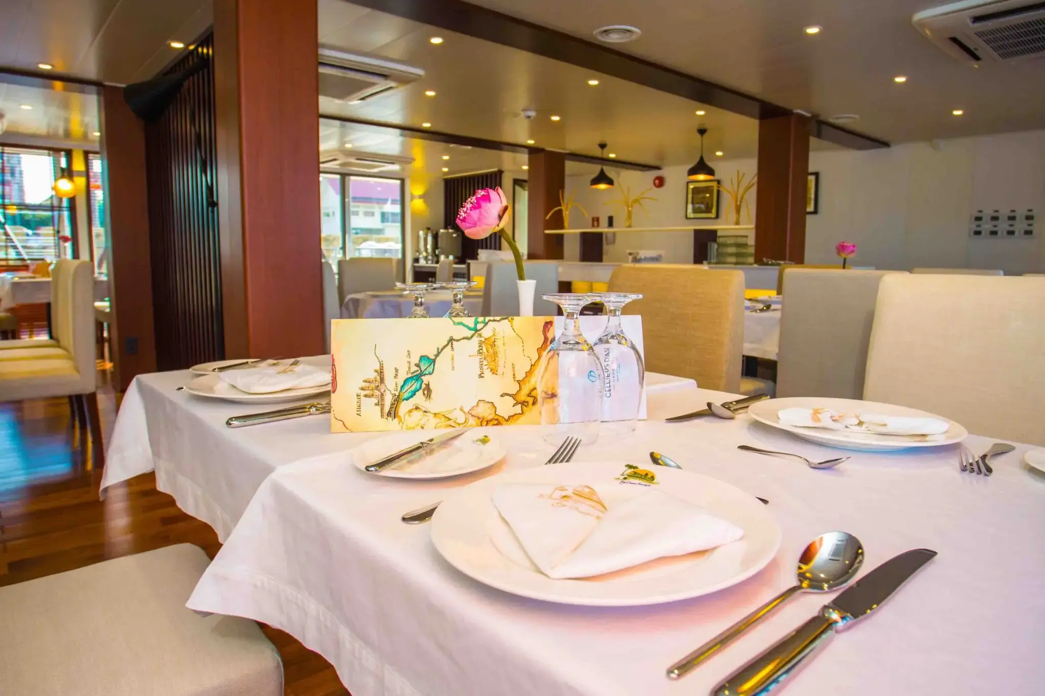RV Indochine II Restaurant.webp