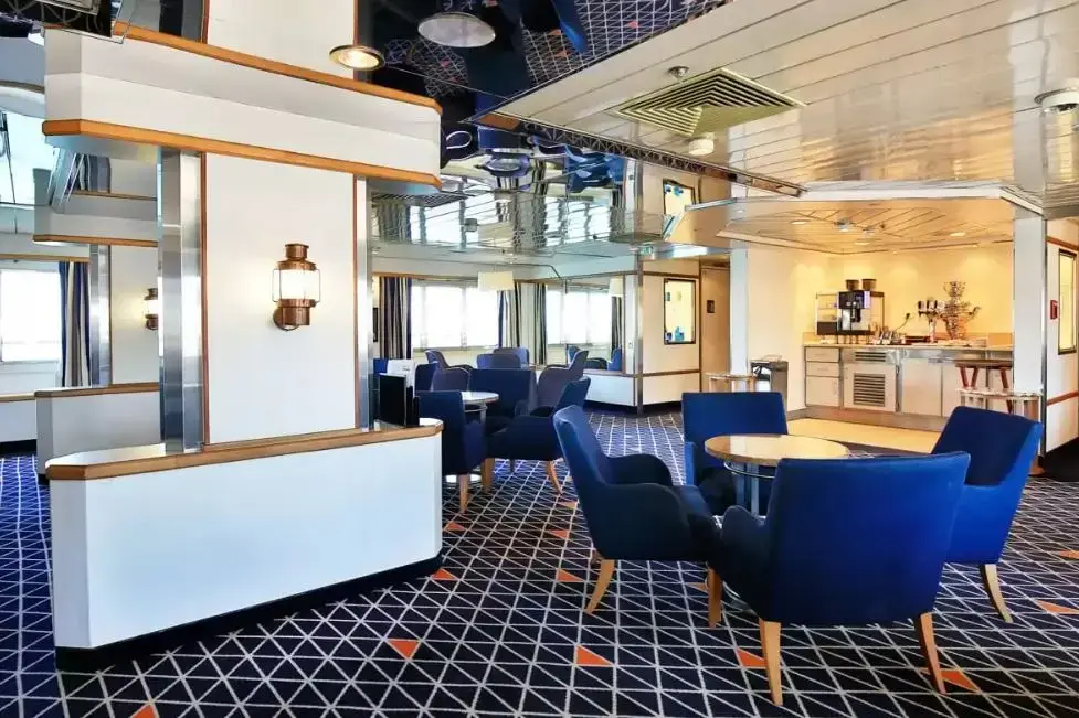 croisieurope-ms-la-belle-des-oceans-salon.webp