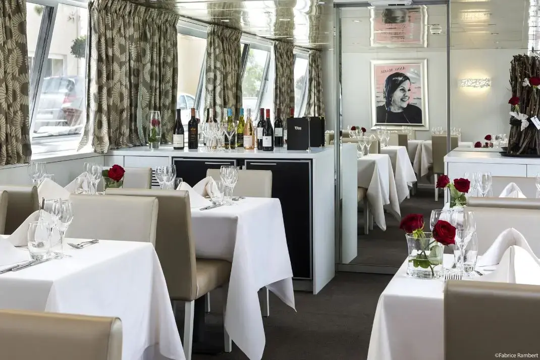 MS ANNA-MARIA restaurant.webp