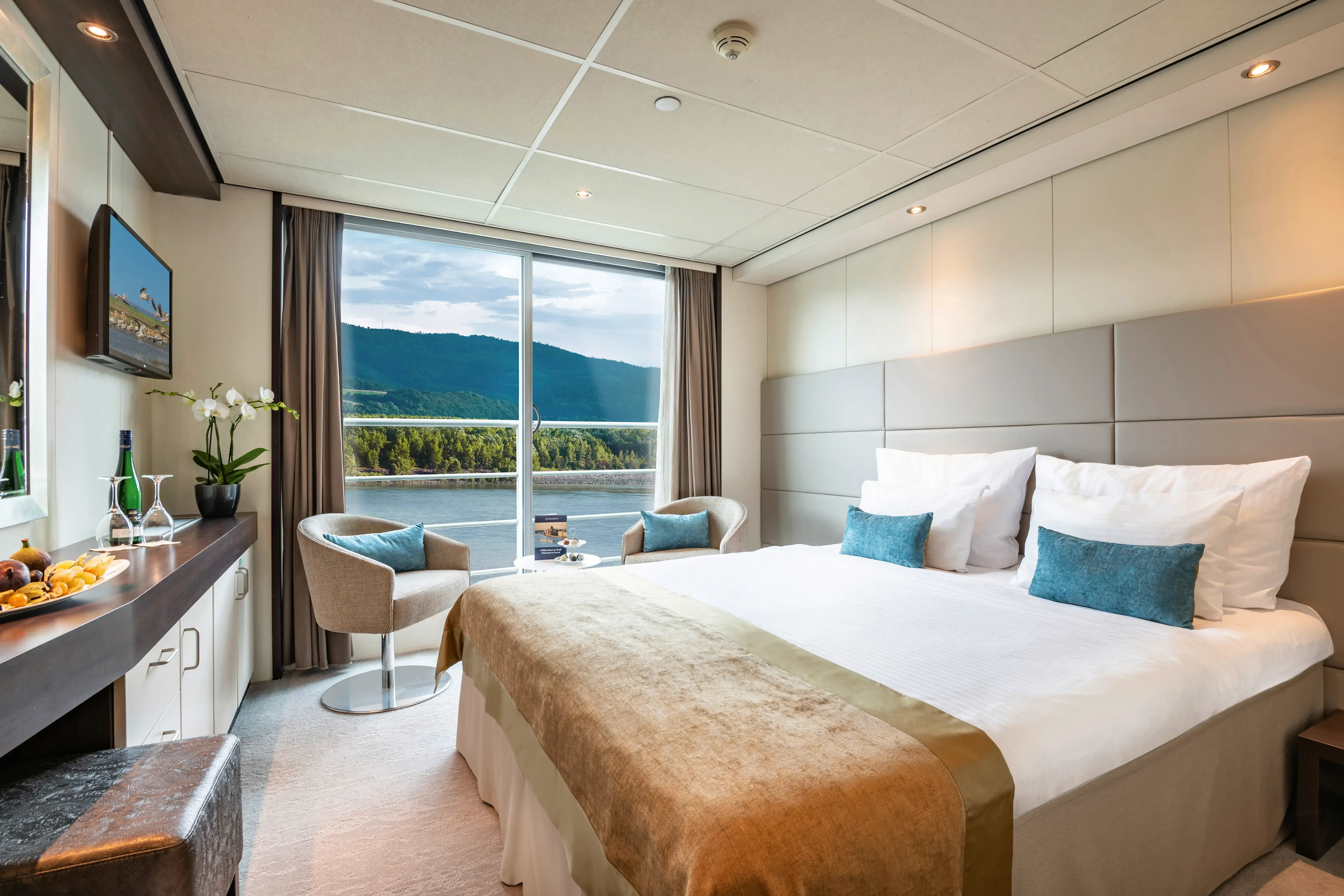 Lueftner_Cruises_AMADEUS_Brilliant_Cabin.webp