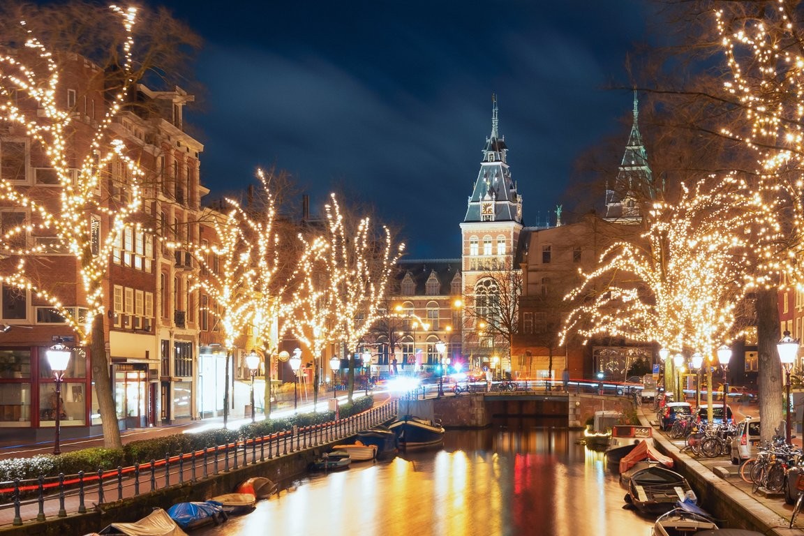 csm_AdobeStock_217827278_amsterdam_2103049473.jpeg