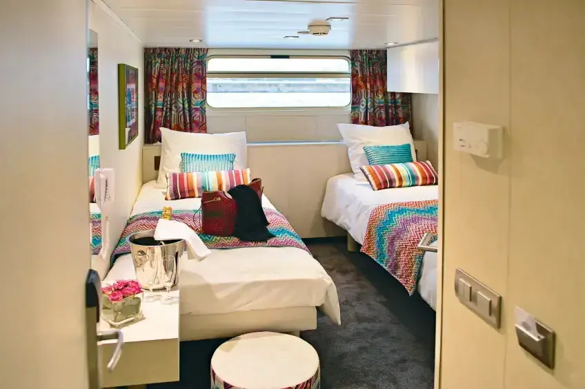 cabine01-peniche-jeanine-croisieurope-croisieurope